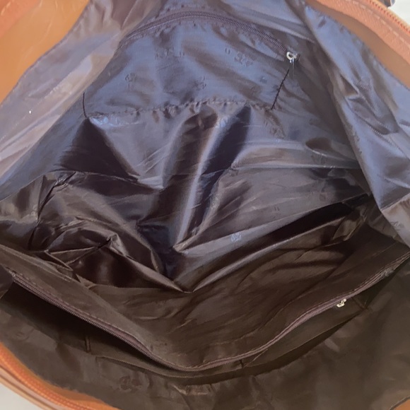 LIKE NEW Weimeibaige Purse Golden Brown Interior & Exterior Pockets Clean Inside - Picture 7 of 14